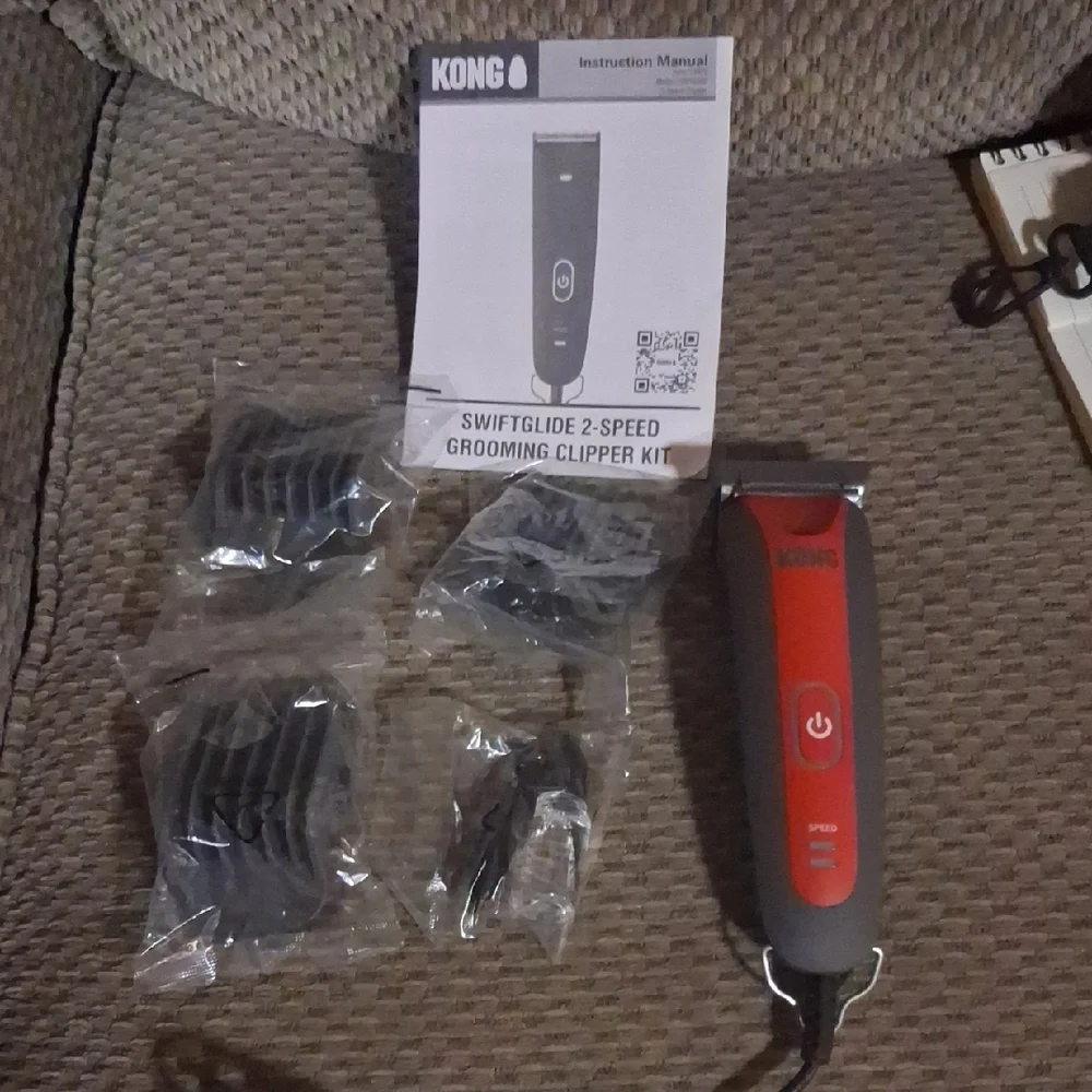 KONG Clipper SwiftBlade Red and Gray